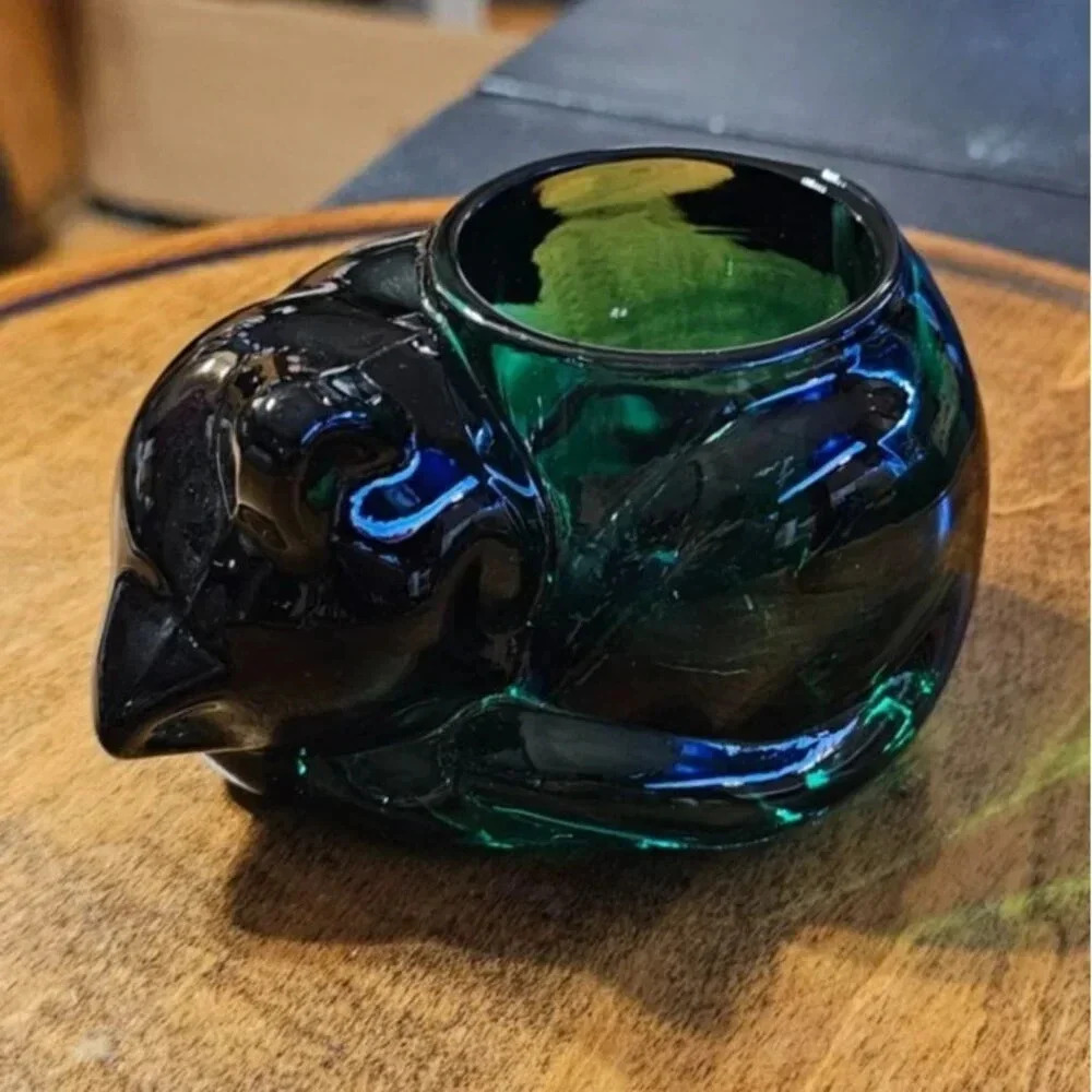 Vintage Indiana Glass Emerald Green Sleeping Cat Votive Tea Light Holder - Picture 8 of 8